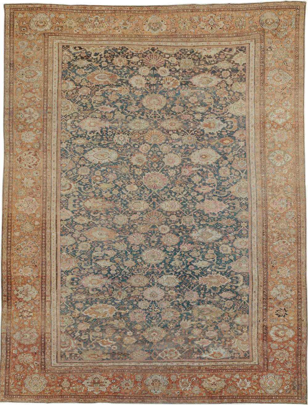 Antique Persian Sultanabad Carpet, No.24727 - Galerie Shabab
