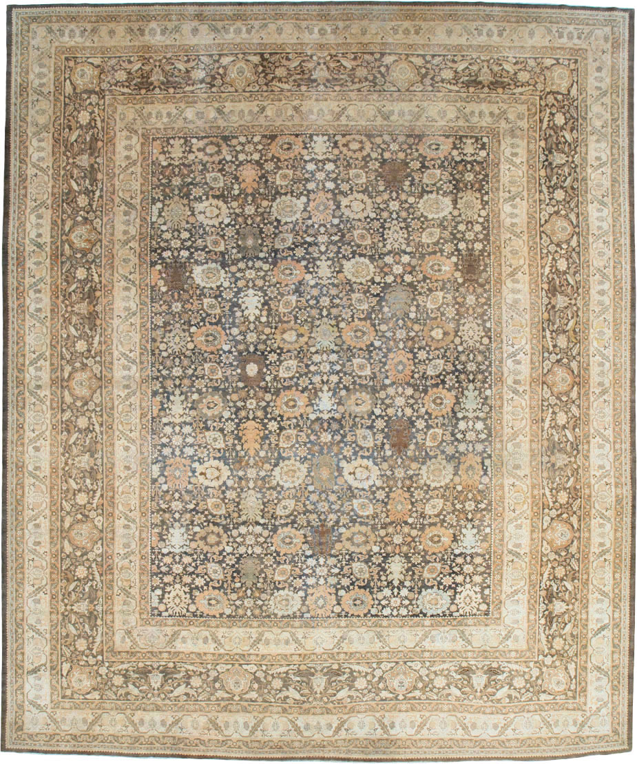 Antique Persian Tabriz Carpet, No.24729 - Galerie Shabab