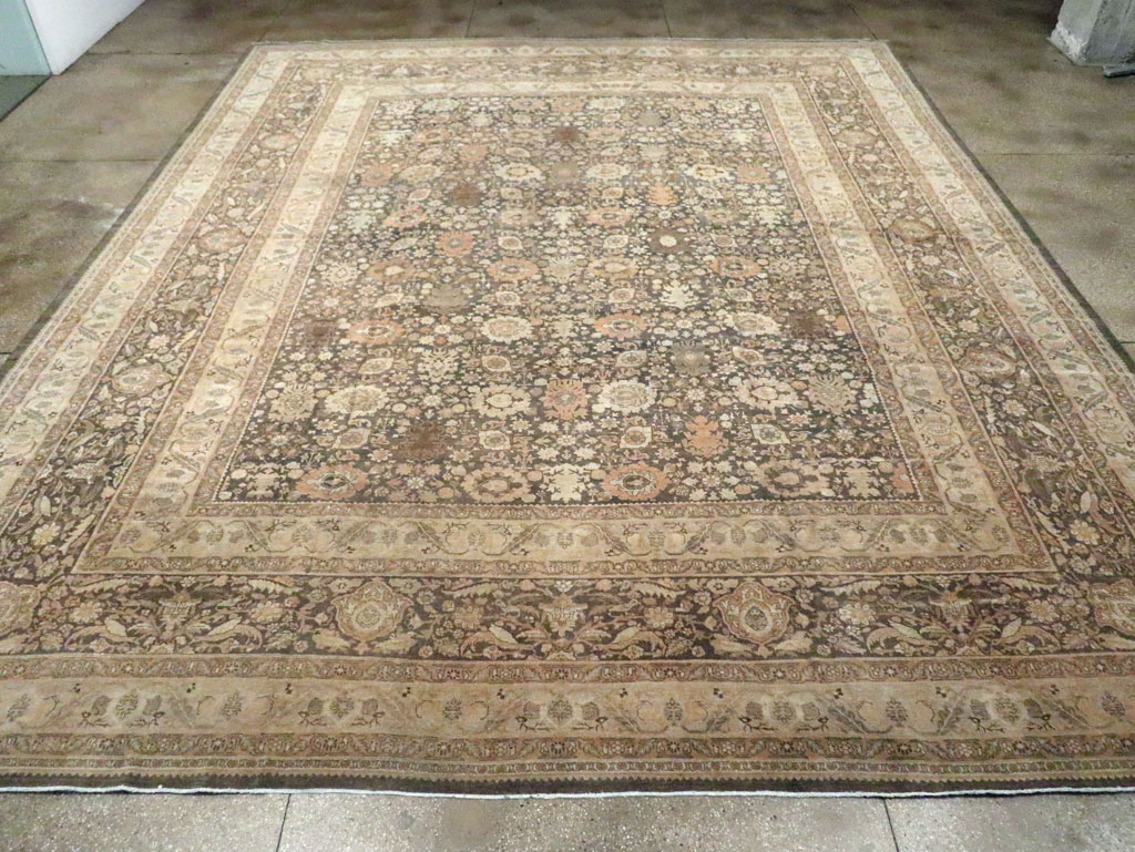 Antique Persian Tabriz Carpet, No.24729 - Galerie Shabab