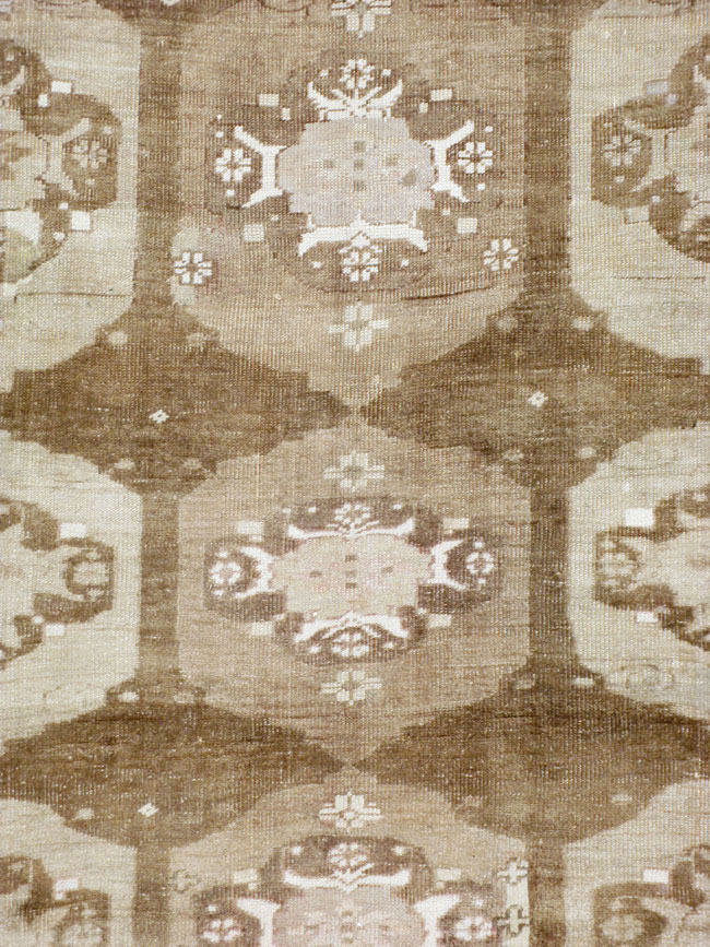 Vintage Turkish Anatolian Carpet, No.24730 - Galerie Shabab