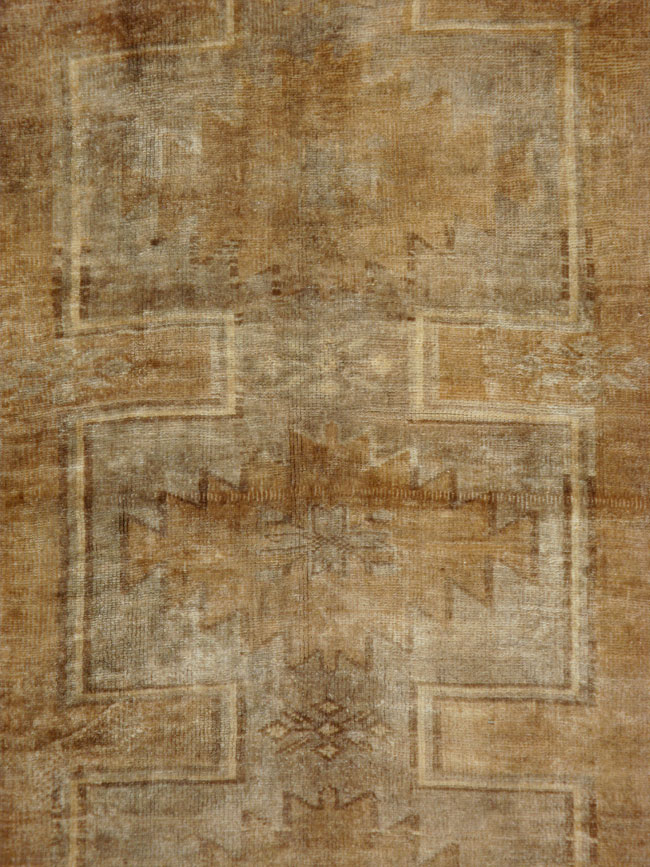 Vintage Turkish Anatolian Rug, No.24738 - Galerie Shabab