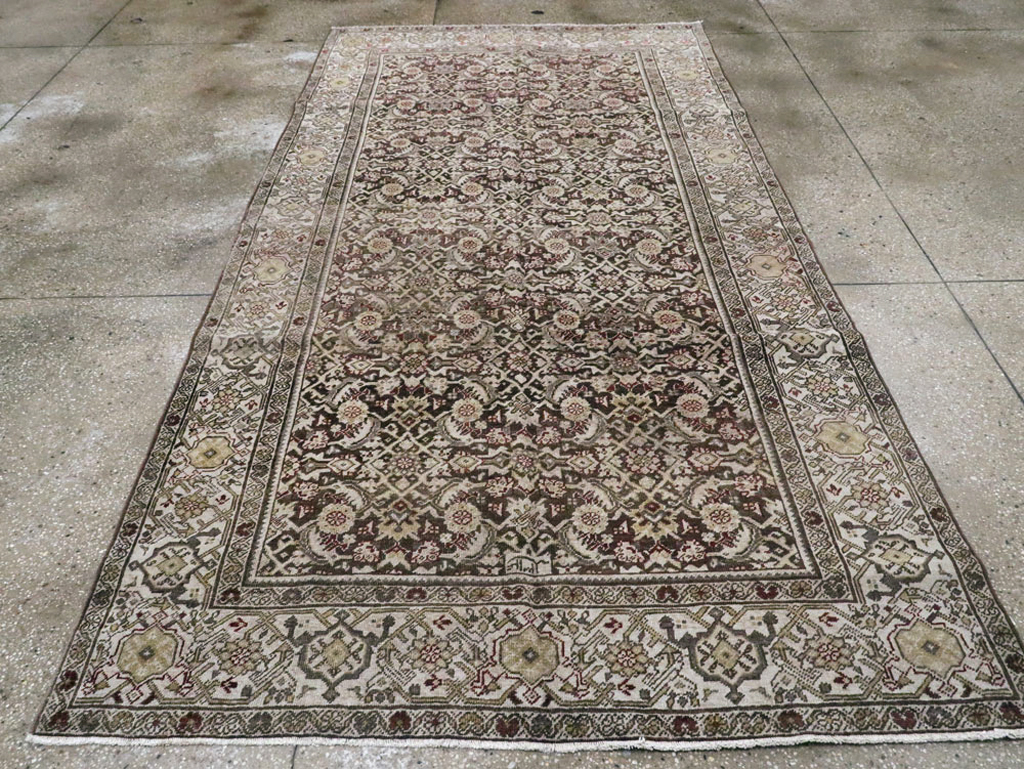 Antique Persian Malayer Gallery Carpet, No.24739 - Galerie Shabab