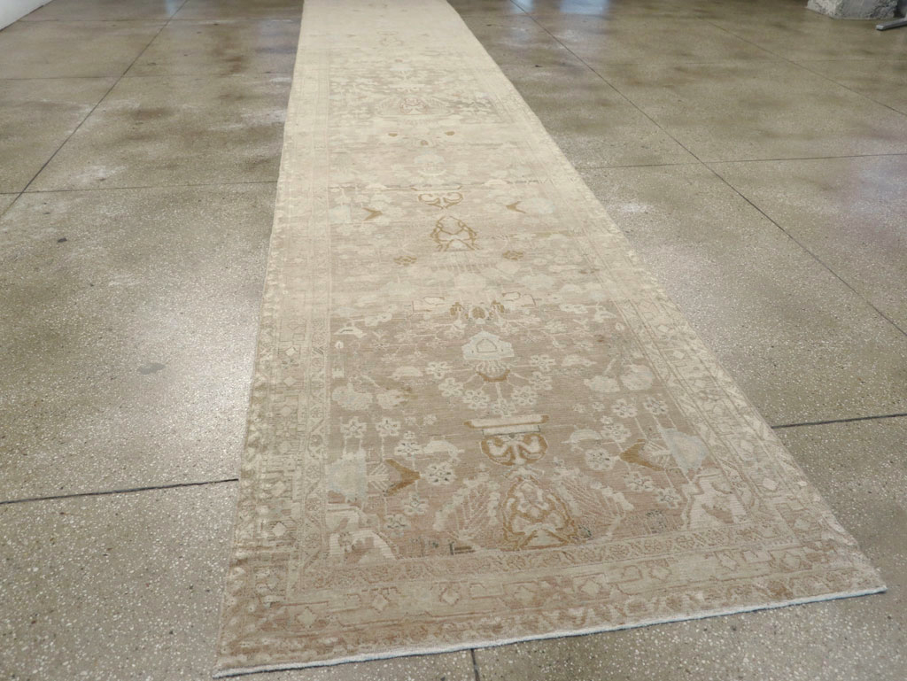 Vintage Persian Malayer Wide Gallery Runner, No.24753 - Galerie Shabab