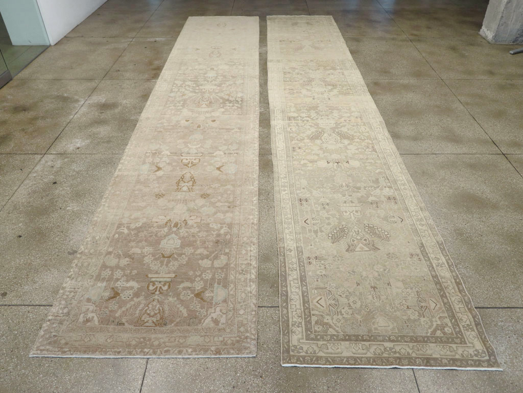Vintage Persian Malayer Wide Gallery Runner, No.24754 - Galerie Shabab