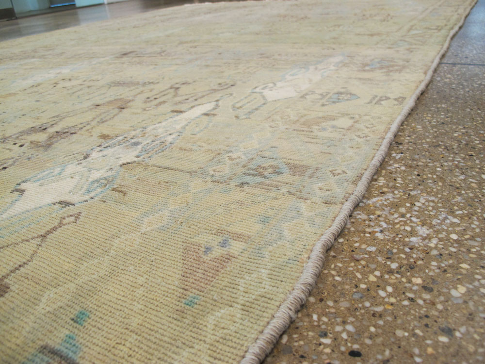 Vintage Persian Afshar Rug, No.24757 - Galerie Shabab