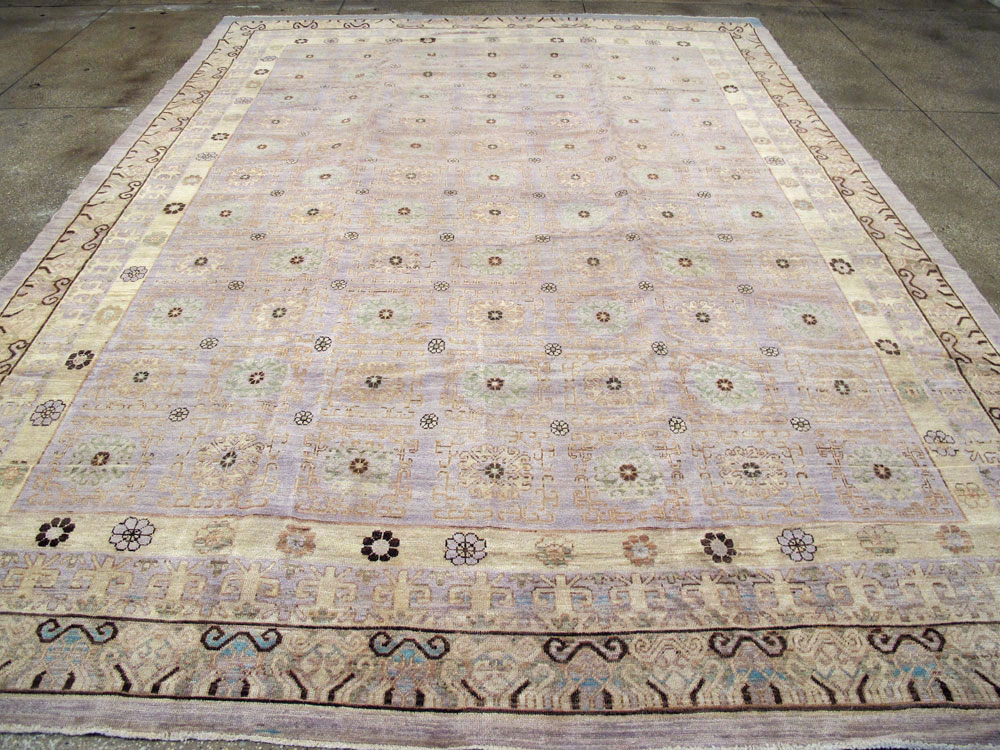 Vintage East Turkestan Khotan Carpet, No.24761 - Galerie Shabab
