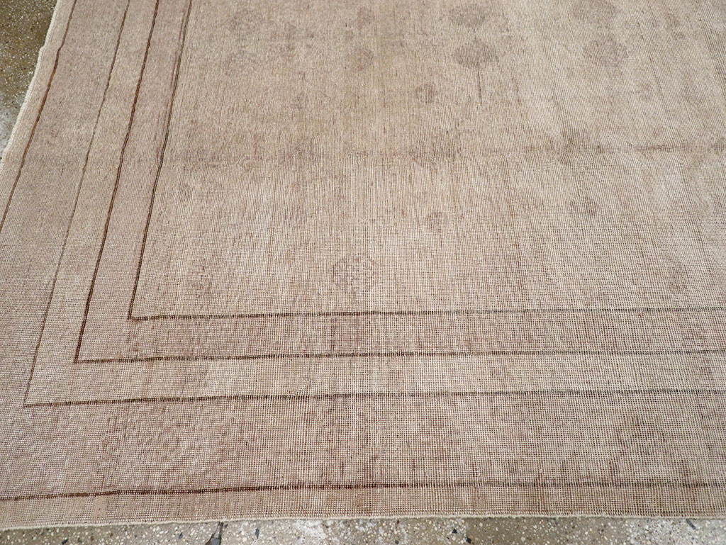Vintage East Turkestan Khotan Carpet, No.24762 - Galerie Shabab