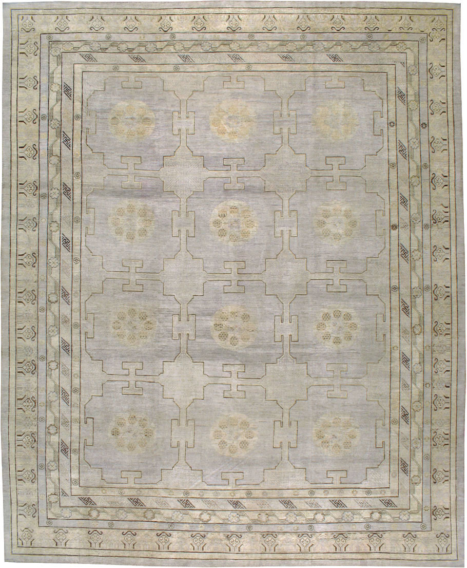 Vintage East Turkestan Khotan Carpet, No.24763 - Galerie Shabab