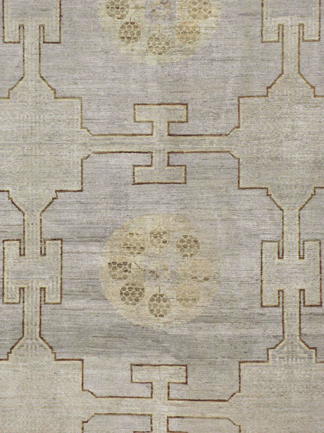 Vintage East Turkestan Khotan Carpet, No.24763 - Galerie Shabab