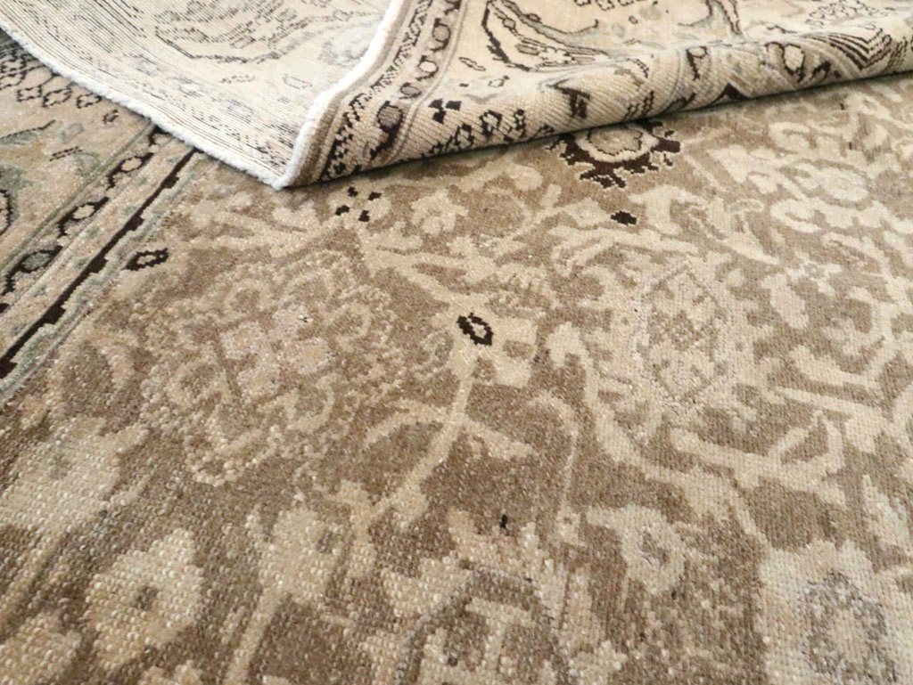 Vintage Persian Malayer Square Accent Carpet, No.24764 - Galerie Shabab