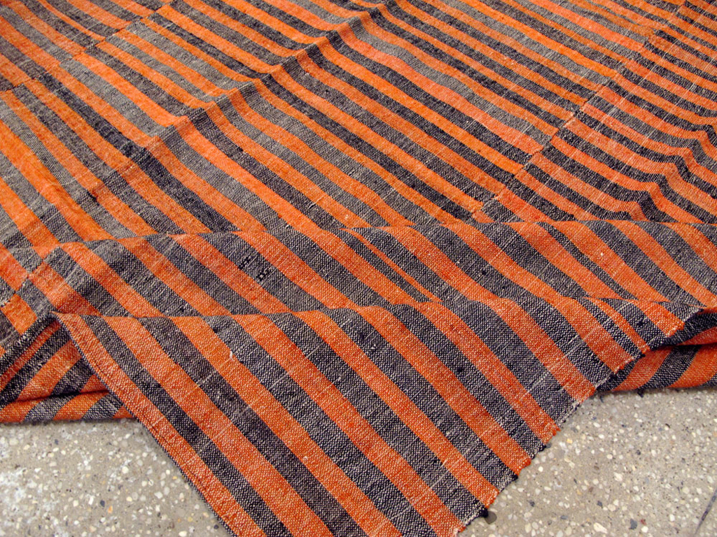 Vintage Turkish Flat-weave Kilim, No.24771 - Galerie Shabab