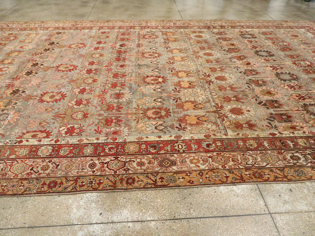 Antique Persian Bidjar Carpet, No.24788 - Galerie Shabab
