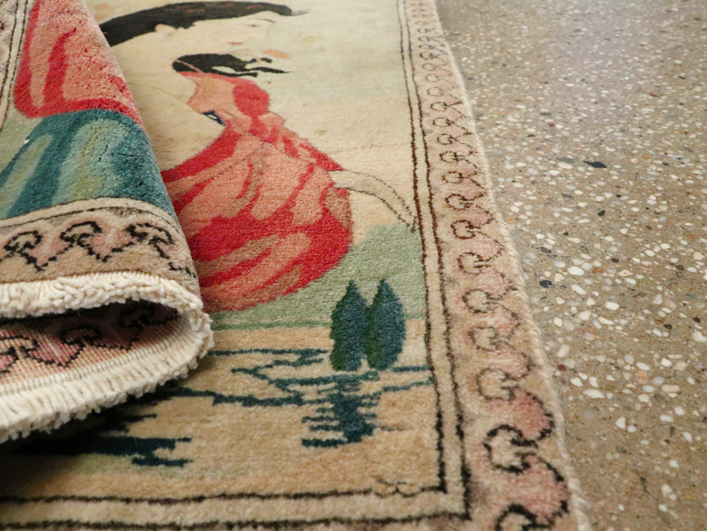 Vintage Persian Tabriz Pictorial Rug, No.24790 - Galerie Shabab