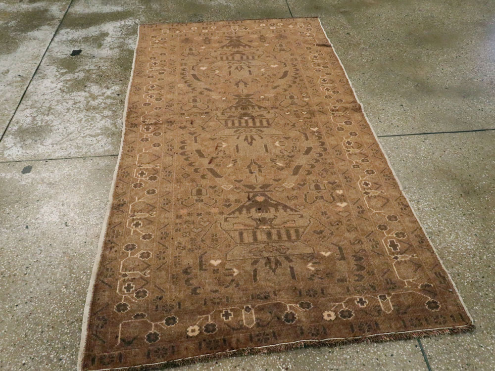 Vintage Persian Baluch Rug, No.24798 - Galerie Shabab