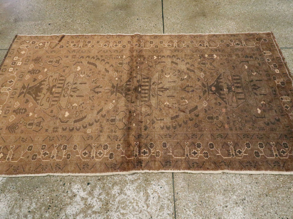 Vintage Persian Baluch Rug, No.24798 - Galerie Shabab