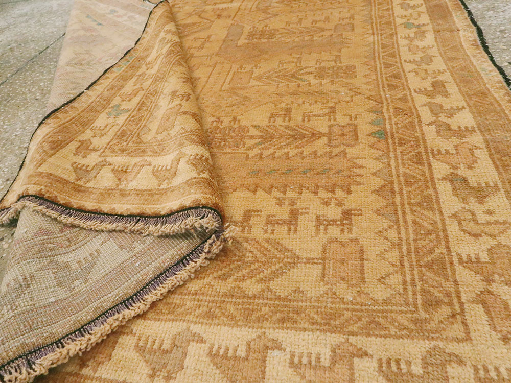 Vintage Persian Baluch Rug, No.24799 - Galerie Shabab