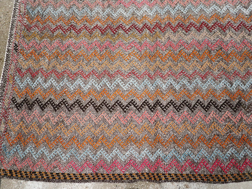 Vintage Turkish Flatweave Kilim, No.24800 - Galerie Shabab