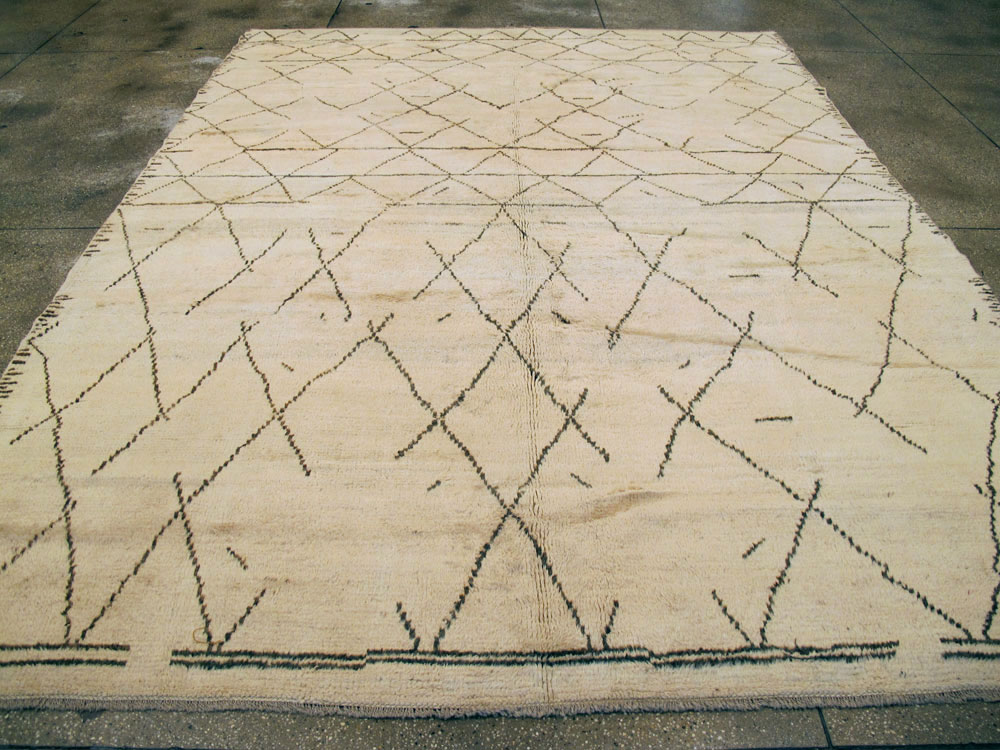 Vintage Moroccan Carpet, No.24803 - Galerie Shabab