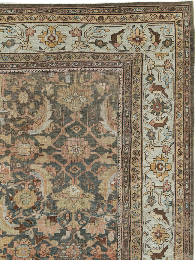 Antique Persian Mahal Oversize Carpet, No.24807 - Galerie Shabab