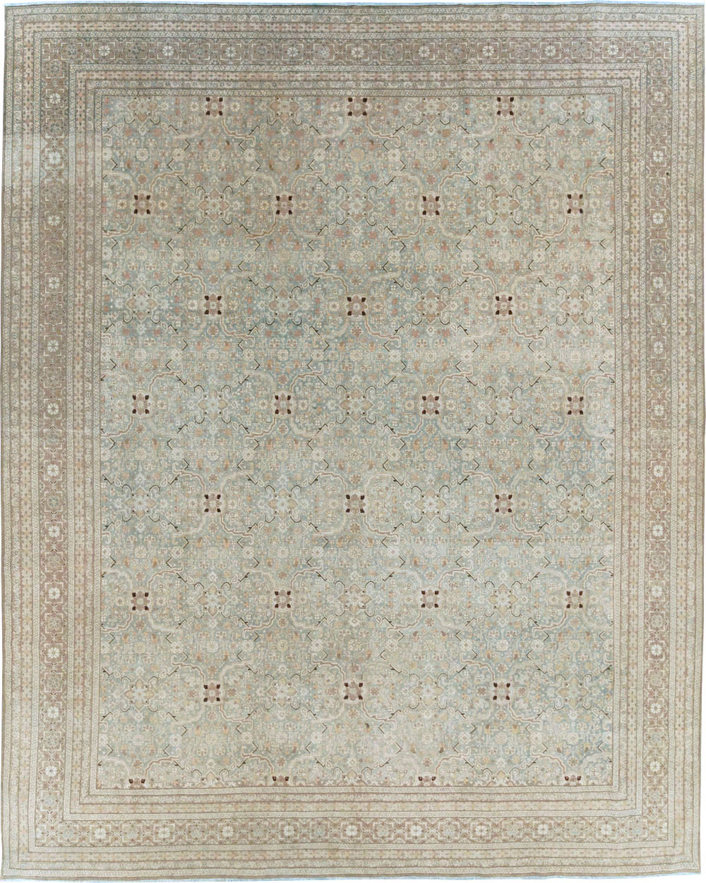 Antique Persian Tabriz Carpet, No.24810 - Galerie Shabab