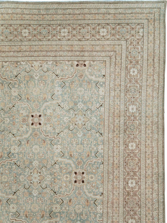 Antique Persian Tabriz Carpet, No.24810 - Galerie Shabab