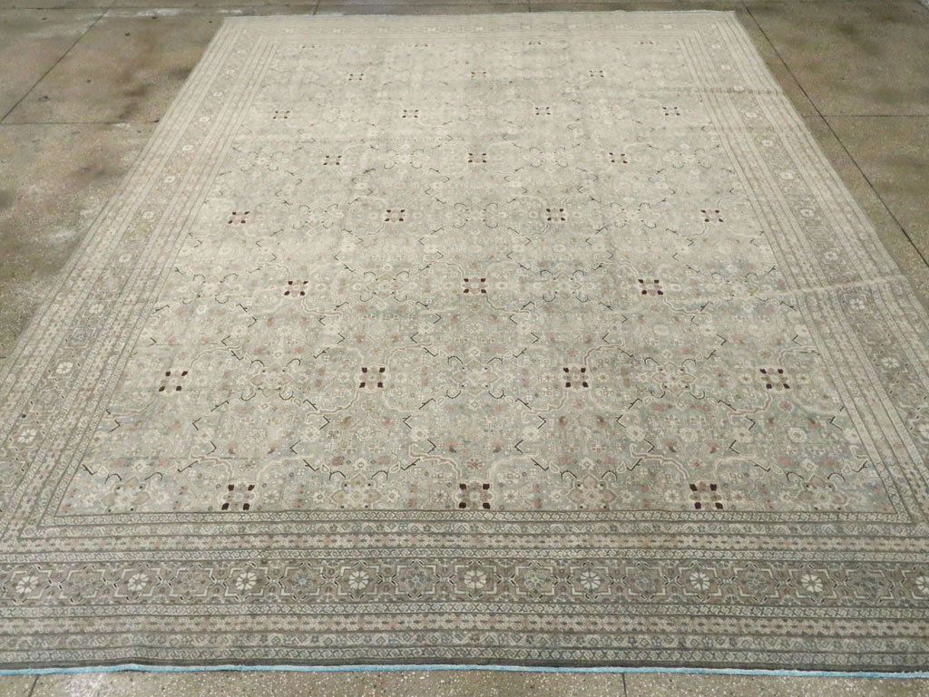 Antique Persian Tabriz Carpet, No.24810 - Galerie Shabab