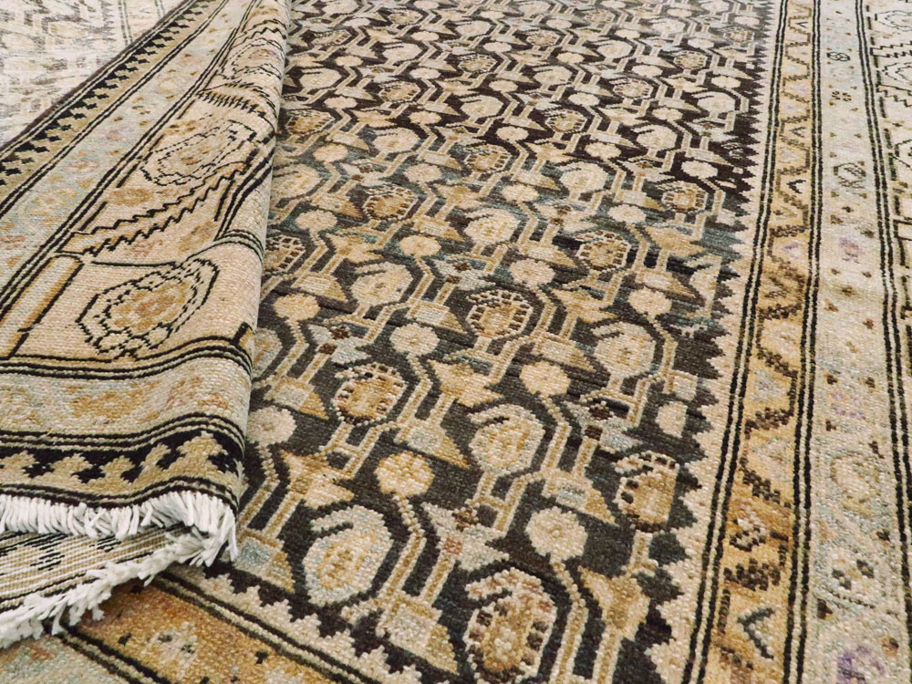 Vintage Persian Malayer Gallery Carpet, No.24811 - Galerie Shabab