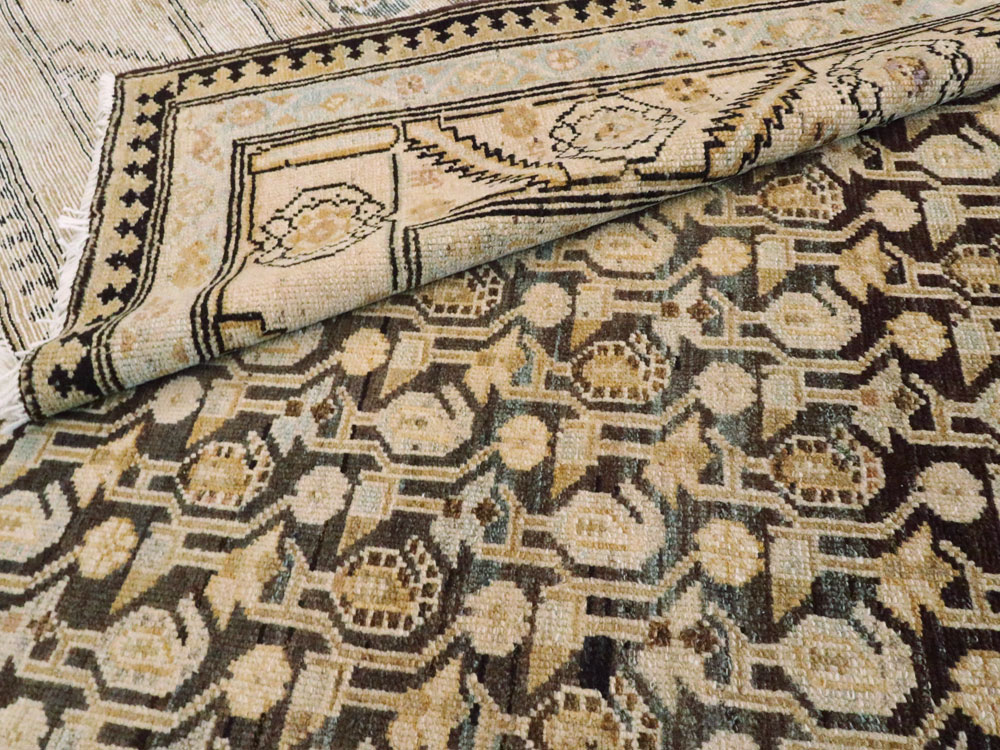 Vintage Persian Malayer Gallery Carpet, No.24811 - Galerie Shabab