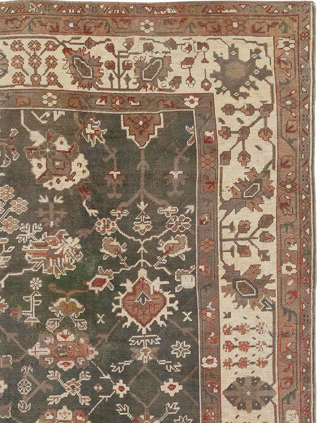 Antique Turkish Oushak Carpet, No.24821 - Galerie Shabab