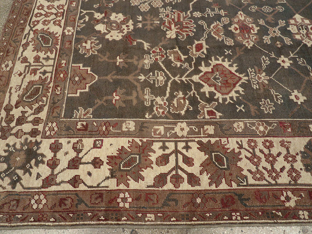 Antique Turkish Oushak Carpet, No.24821 - Galerie Shabab