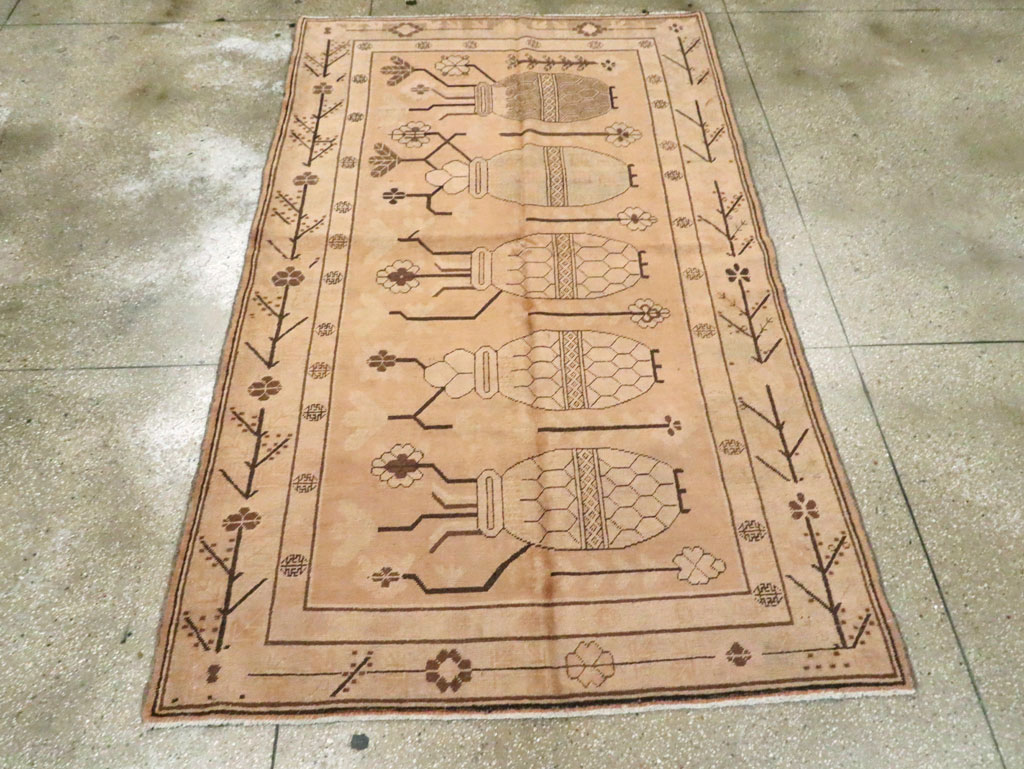 Vintage East Turkestan Khotan Carpet, No.24828 - Galerie Shabab