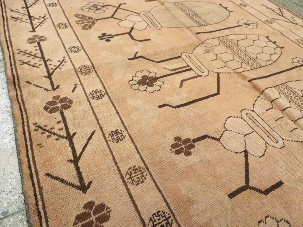 Vintage East Turkestan Khotan Carpet, No.24828 - Galerie Shabab
