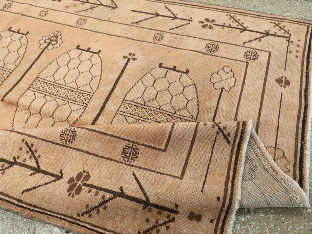 Vintage East Turkestan Khotan Carpet, No.24828 - Galerie Shabab