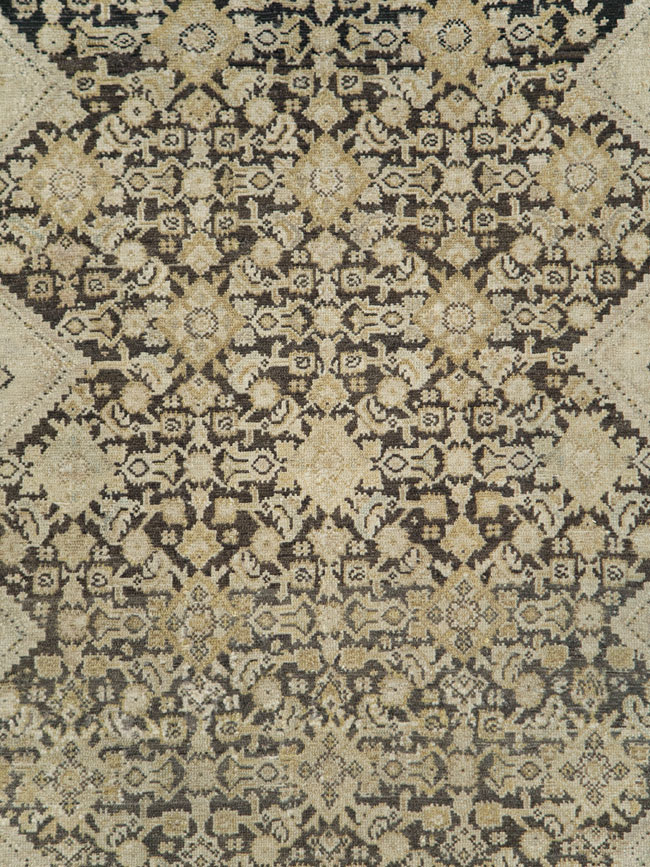 Antique Persian Malayer Gallery Rug, No.24832 - Galerie Shabab
