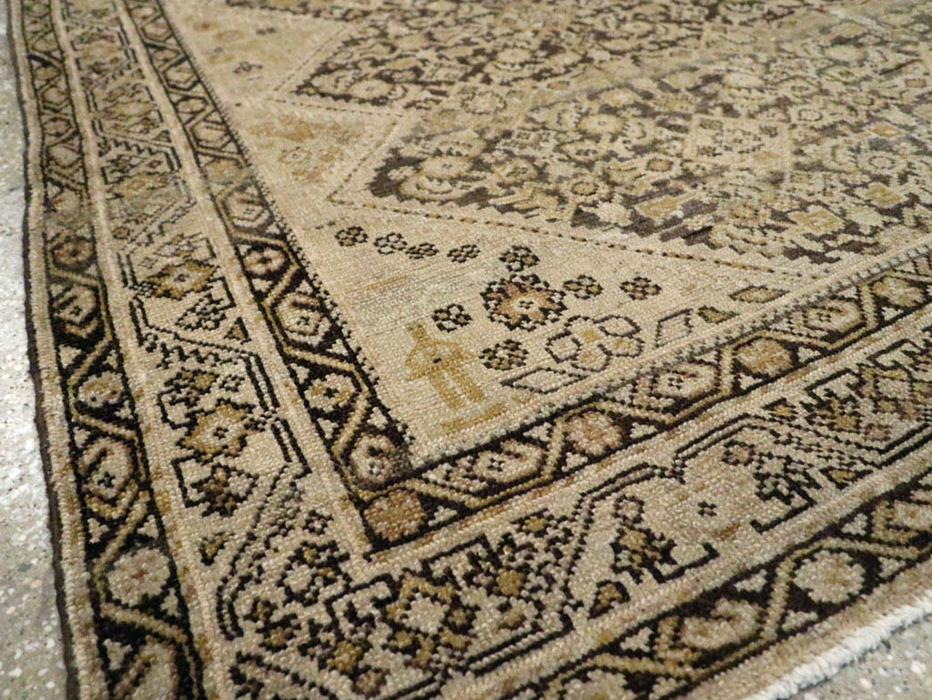 Antique Persian Malayer Gallery Rug, No.24832 - Galerie Shabab