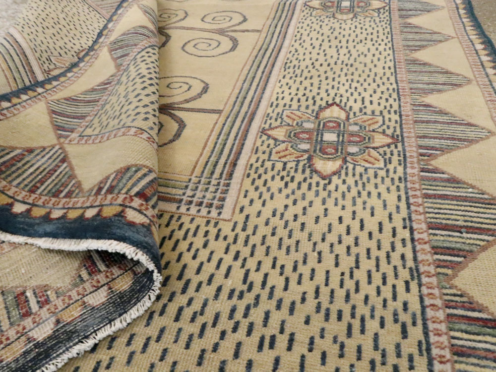 Vintage Indian Modern Rug, No.24834 - Galerie Shabab