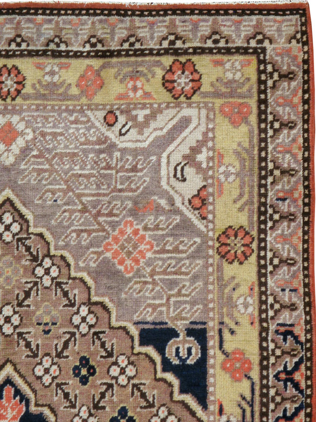 Antique Khotan Rug, No.24835 - Galerie Shabab