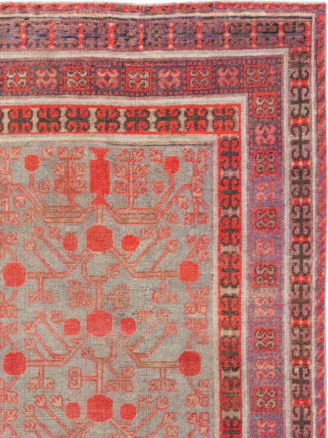 Antique East Turkestan Khotan Gallery Carpet, No.24842 - Galerie Shabab