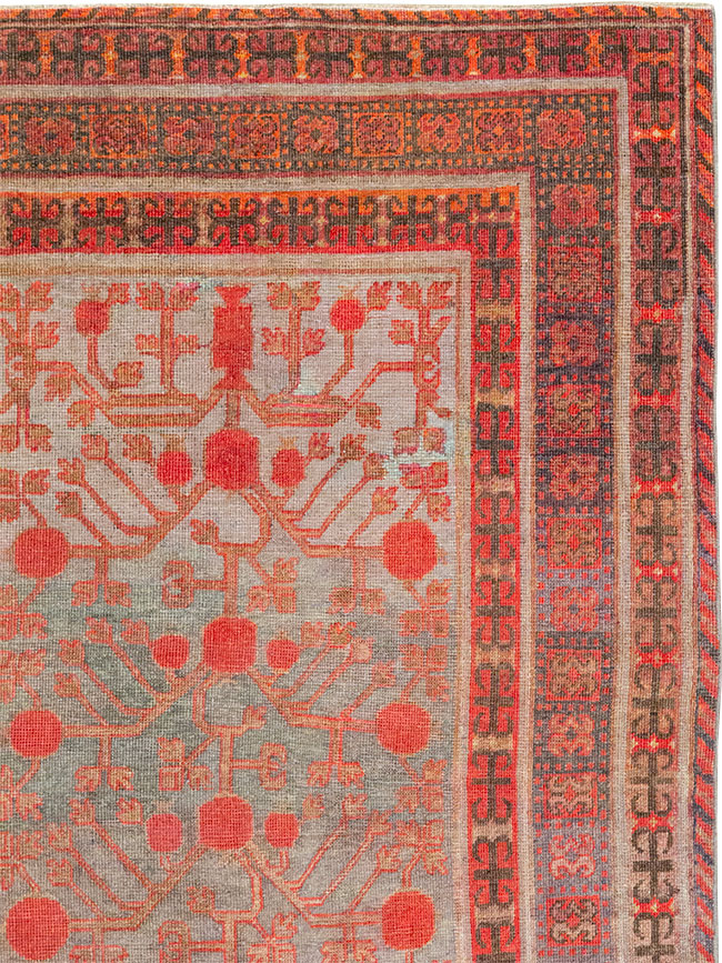 Antique East Turkestan Khotan Gallery Carpet, No.24842 - Galerie Shabab