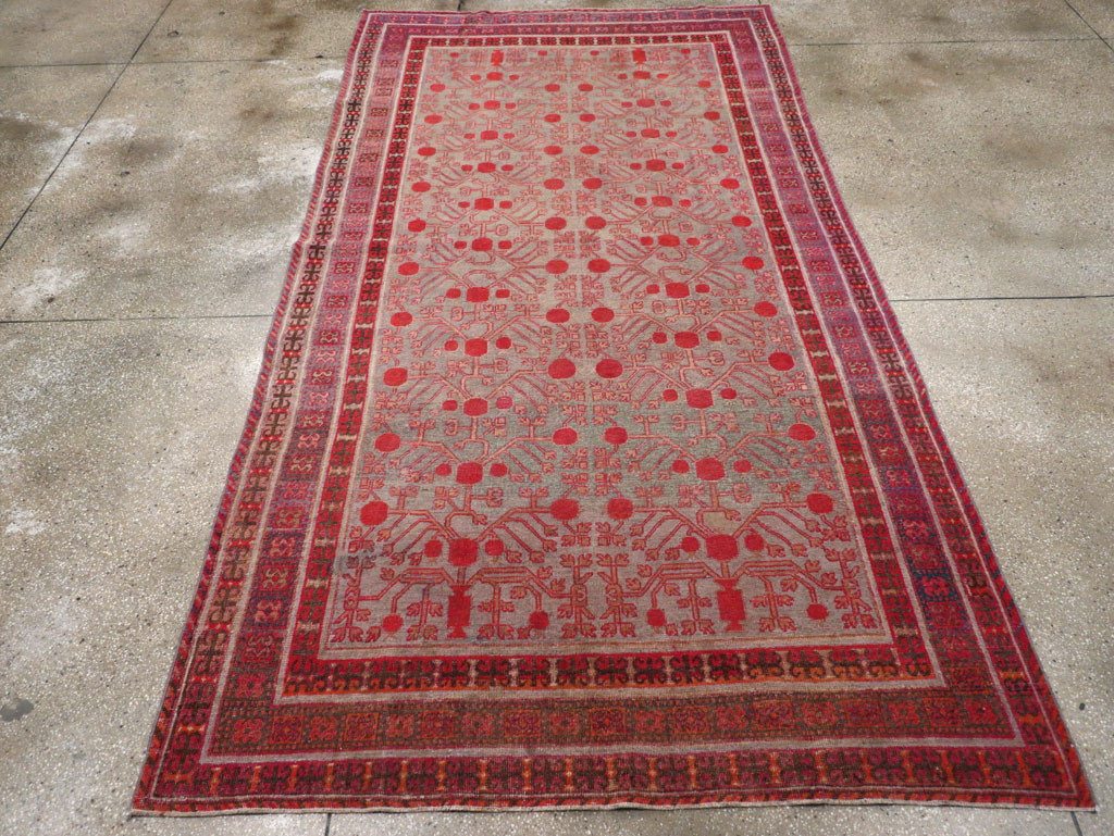 Antique East Turkestan Khotan Gallery Carpet, No.24842 - Galerie Shabab