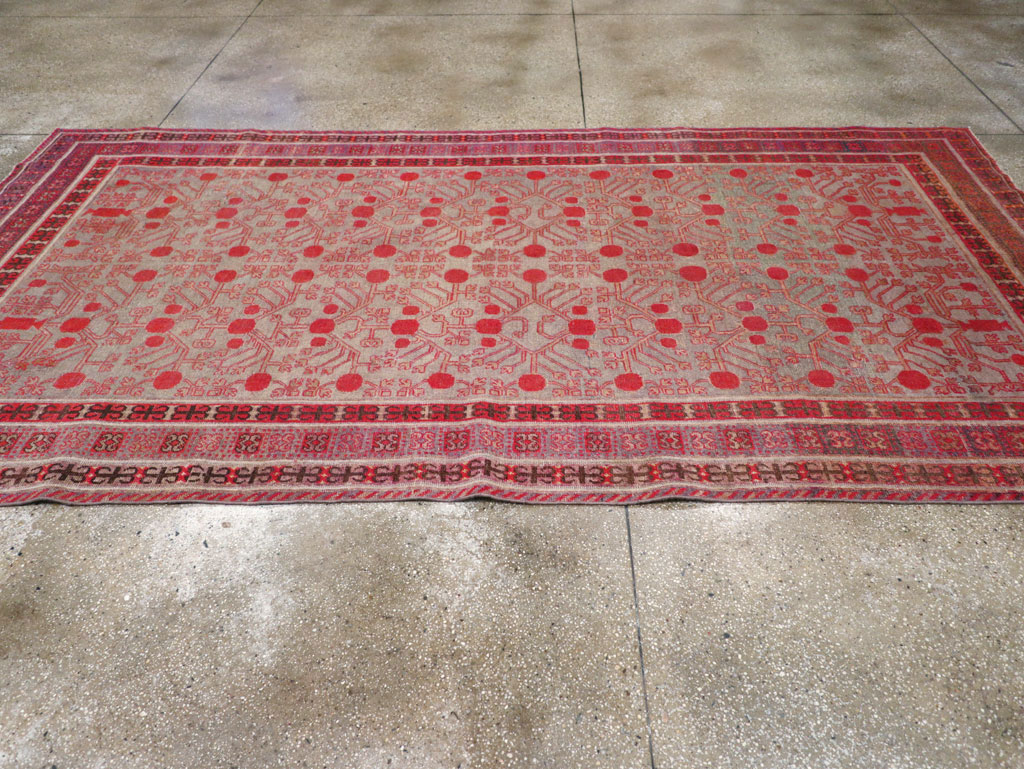 Antique East Turkestan Khotan Gallery Carpet, No.24842 - Galerie Shabab