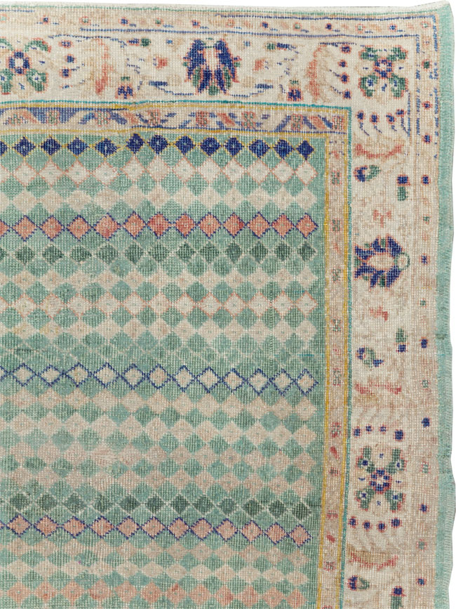 Vintage Turkish Anatolian Gallery Carpet, No.24867 - Galerie Shabab