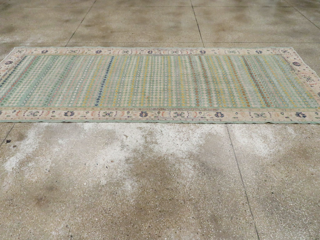 Vintage Turkish Anatolian Gallery Carpet, No.24867 - Galerie Shabab