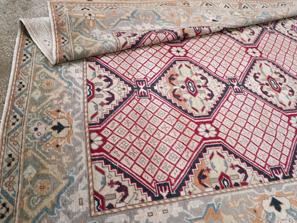 Vintage Turkish Sivas Carpet, No.24868 - Galerie Shabab
