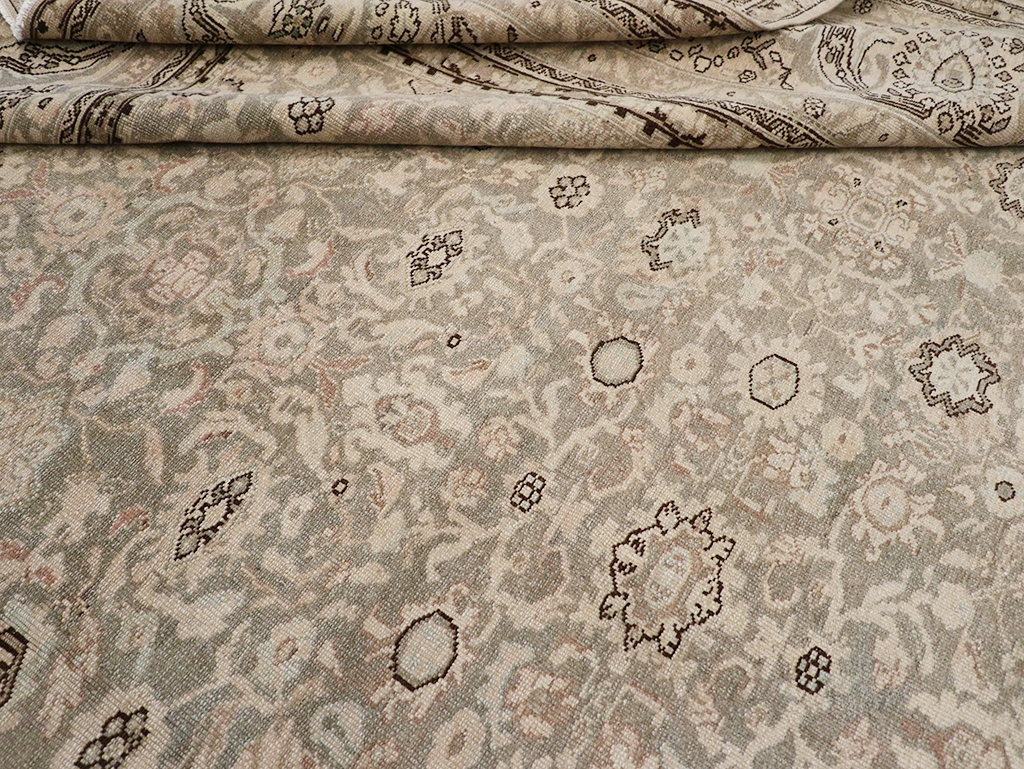 Vintage Persian Malayer Room Size Carpet, No.24871 - Galerie Shabab