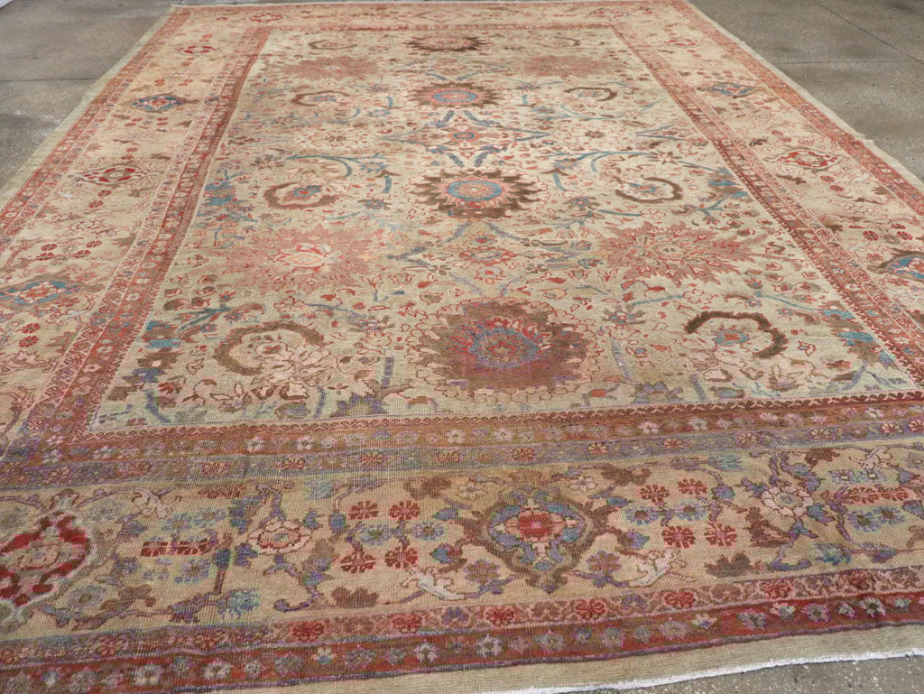 Antique Persian Sultanabad Carpet, No.24878 - Galerie Shabab