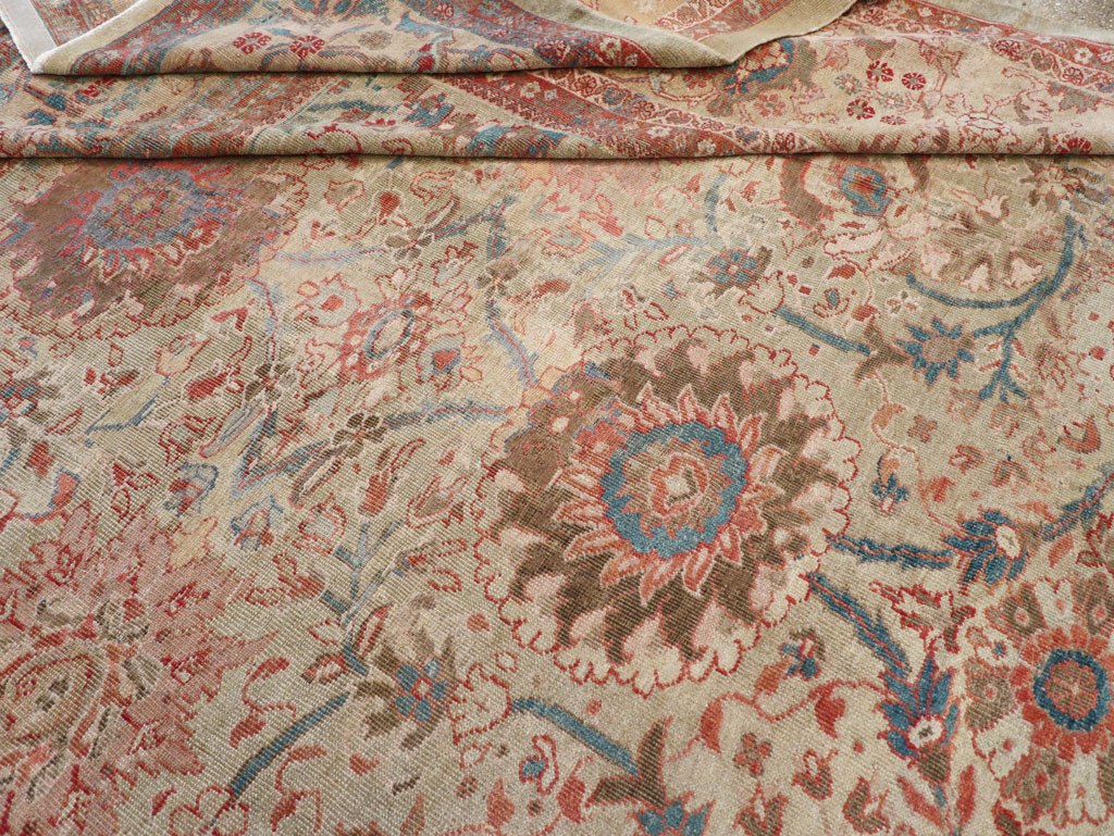 Antique Persian Sultanabad Carpet, No.24878 - Galerie Shabab