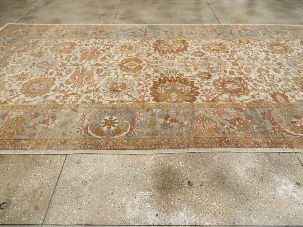 Antique Persian Sultanabad Carpet, No.24879 - Galerie Shabab