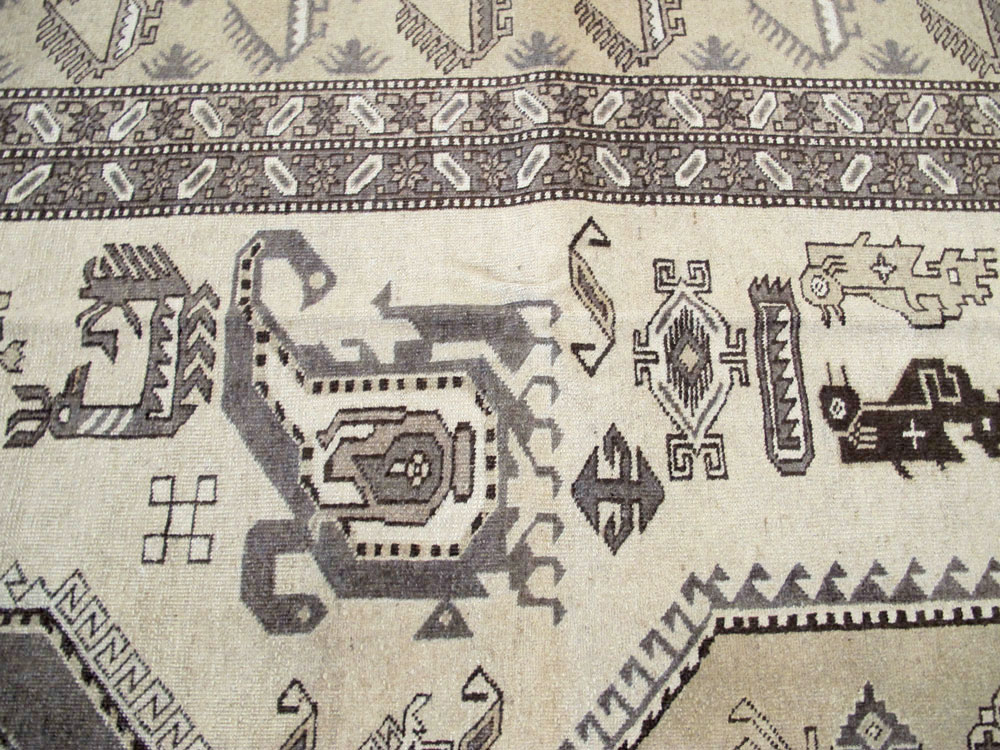 Vintage Persian Veece Carpet, No.24880 - Galerie Shabab