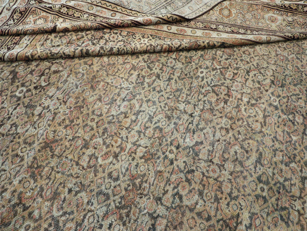 Antique Persian Mahal Carpet, No.24881 - Galerie Shabab